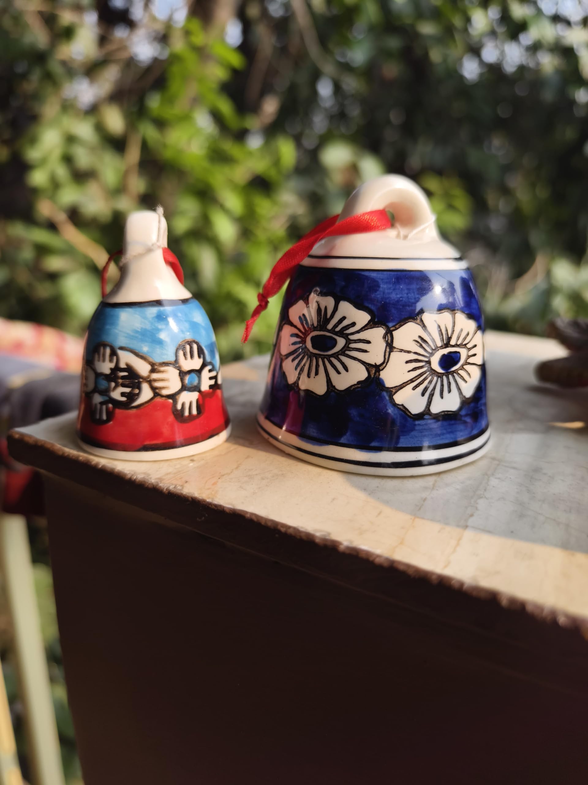 Shopping Shots Set of 2 Ceramic Bells (1 Large, Height 4 inch & 1